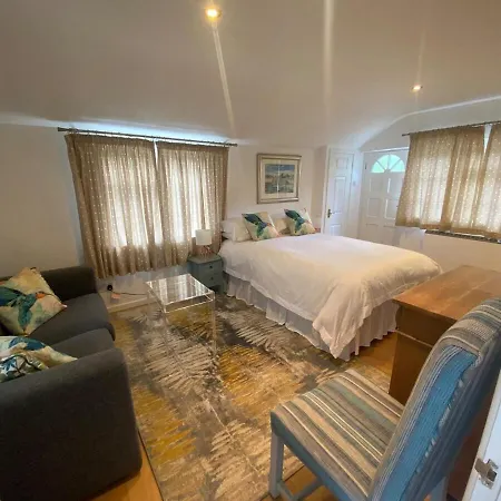 Private Entry Guesthouse Hideaway Hordle Экстерьер фото