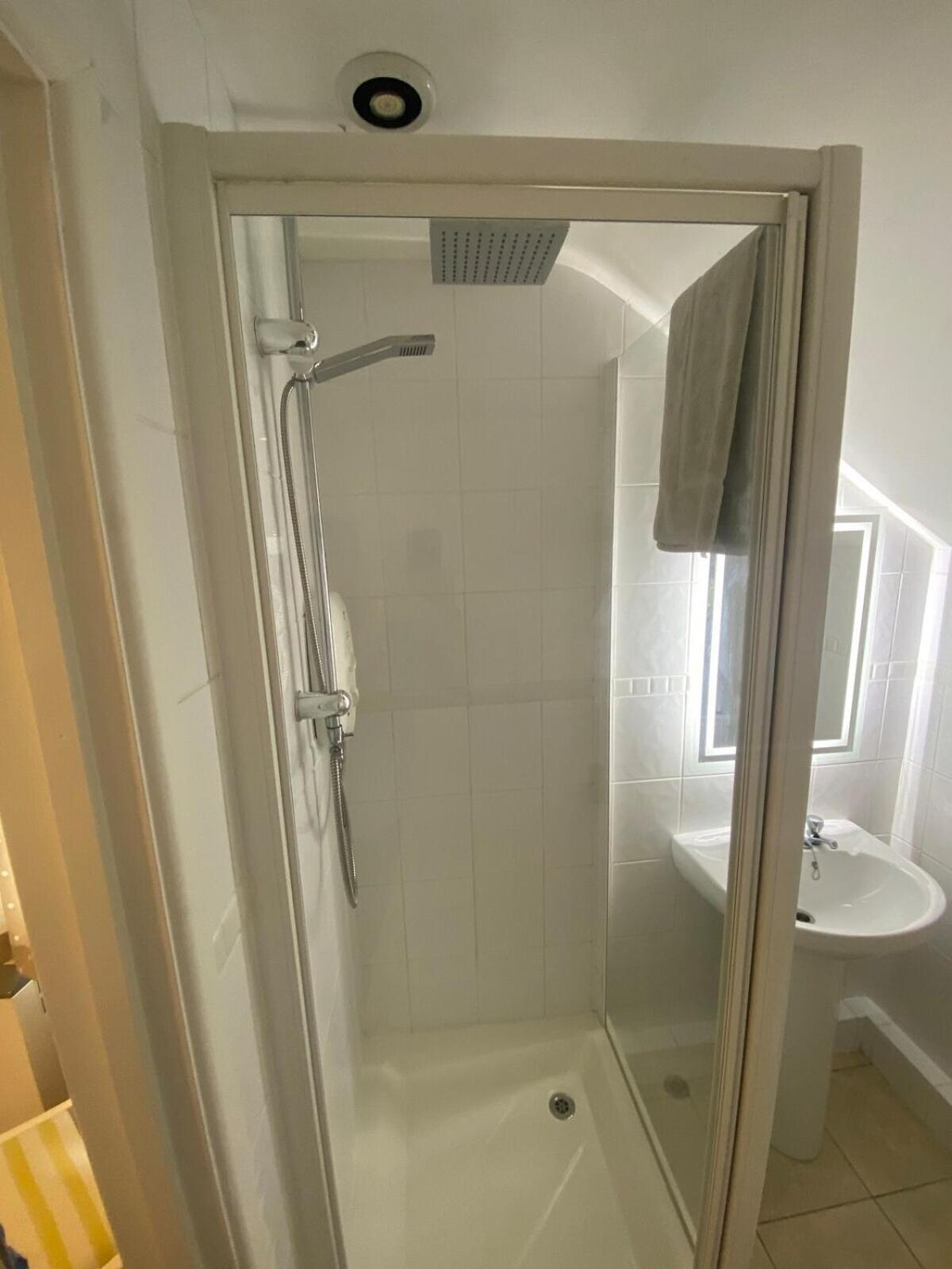 Private Entry Hideaway * Hordle